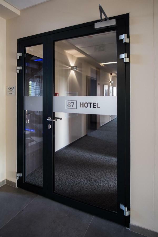 S7 Hotel Κίελτσε Εξωτερικό φωτογραφία
